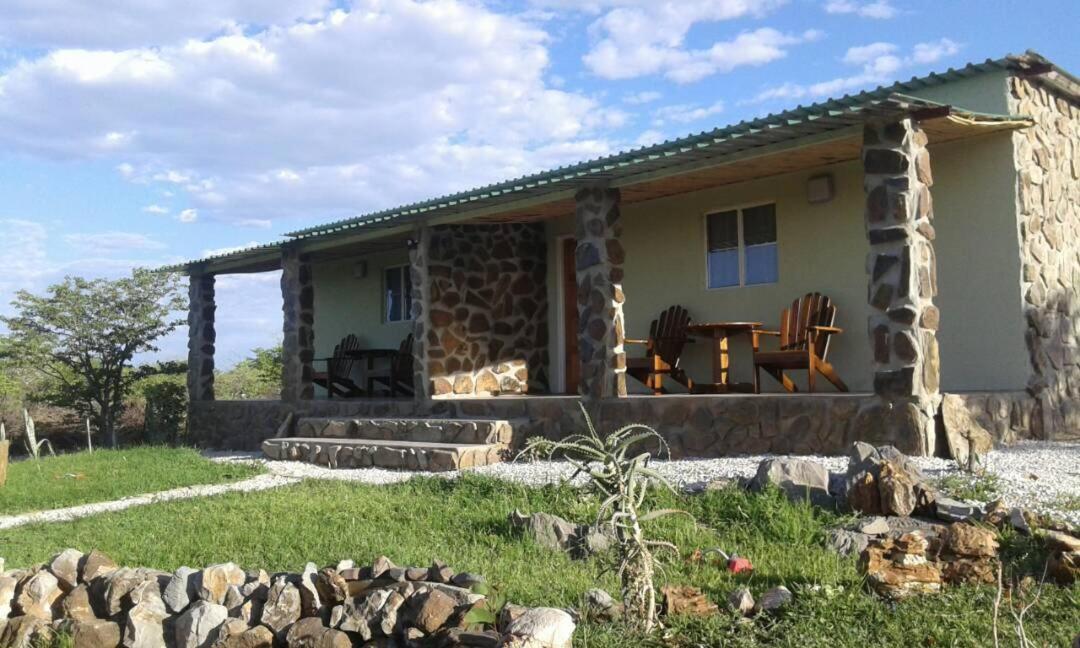 Mondjila Safari Camp Villa Okaukuejo Exterior photo